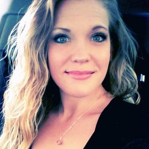 Meet your Posher, Carly